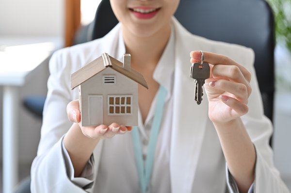 Vendre sans agence immobilière : comment réussir votre projet ?